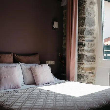 La Caravelle Hotel